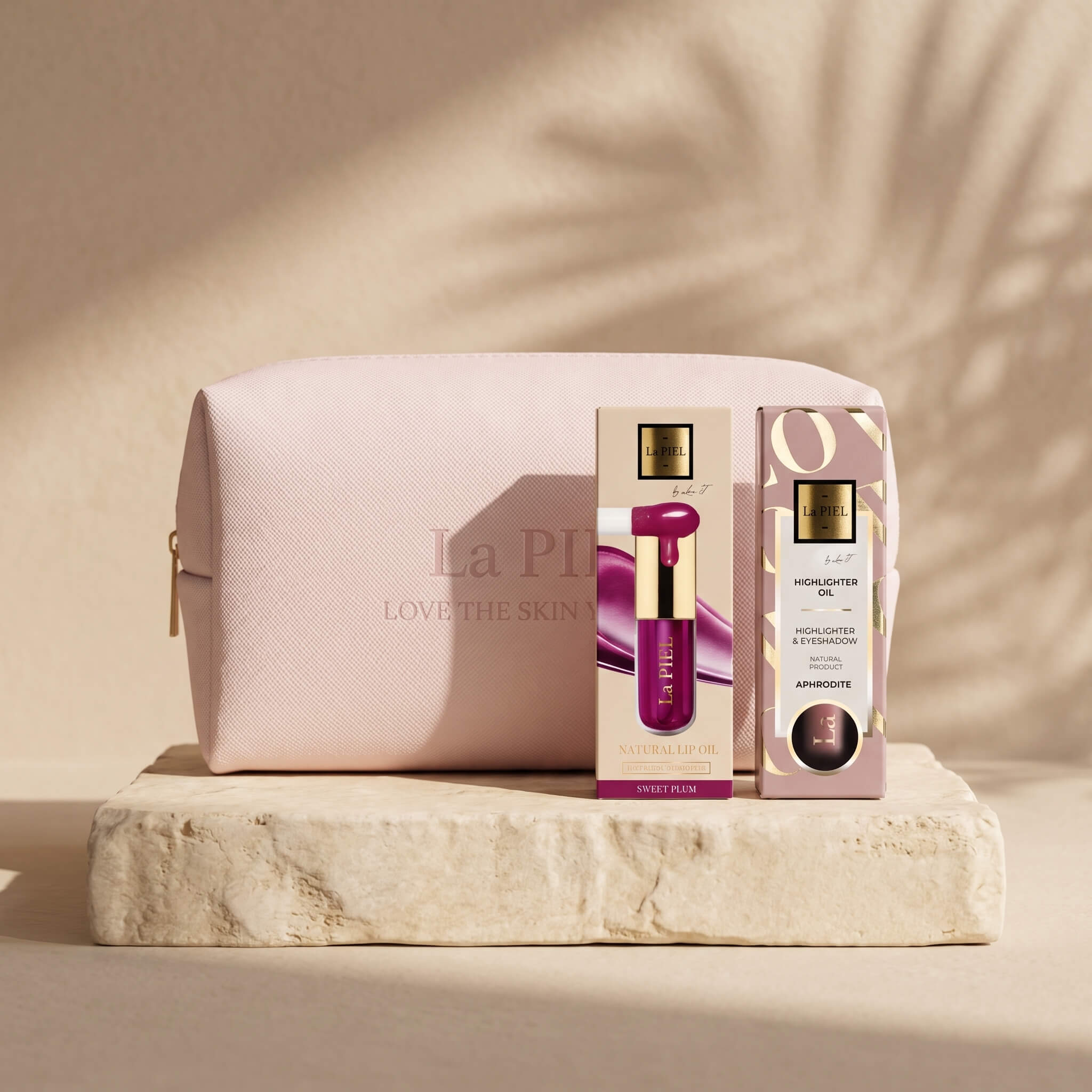 LIPS & CHEEKS bag